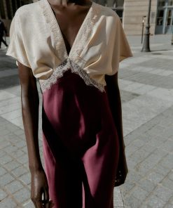 ROBE MIDI SATINÉE AVEC DENTELLE COMBINÉE